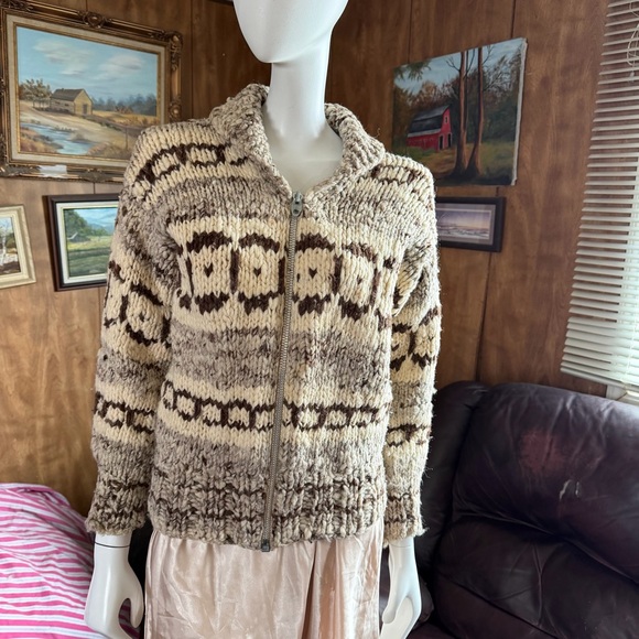 Handmade Vintage Siwash Cowichan Knit Wool Sweater - Picture 2 of 10